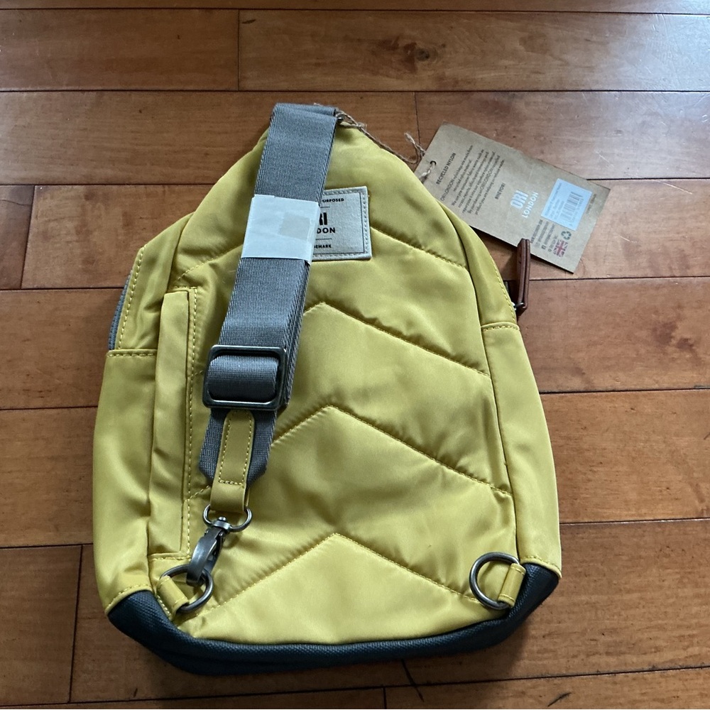 ORI London Willesden Sling Bag in Bamboo - Picture 5 of 6